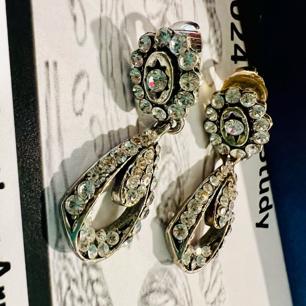 Vintage 💎 💛 Siman Tu Chandelier Rhinestone Crystal Teardrop Earrings Clip 💎💛